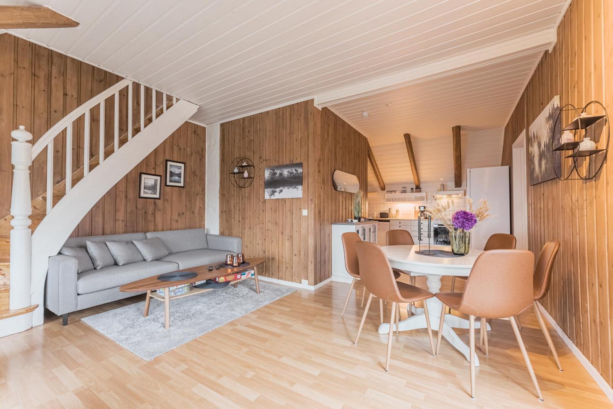 Toppleilighet I Sentrum Av Lillehammer Exterior foto